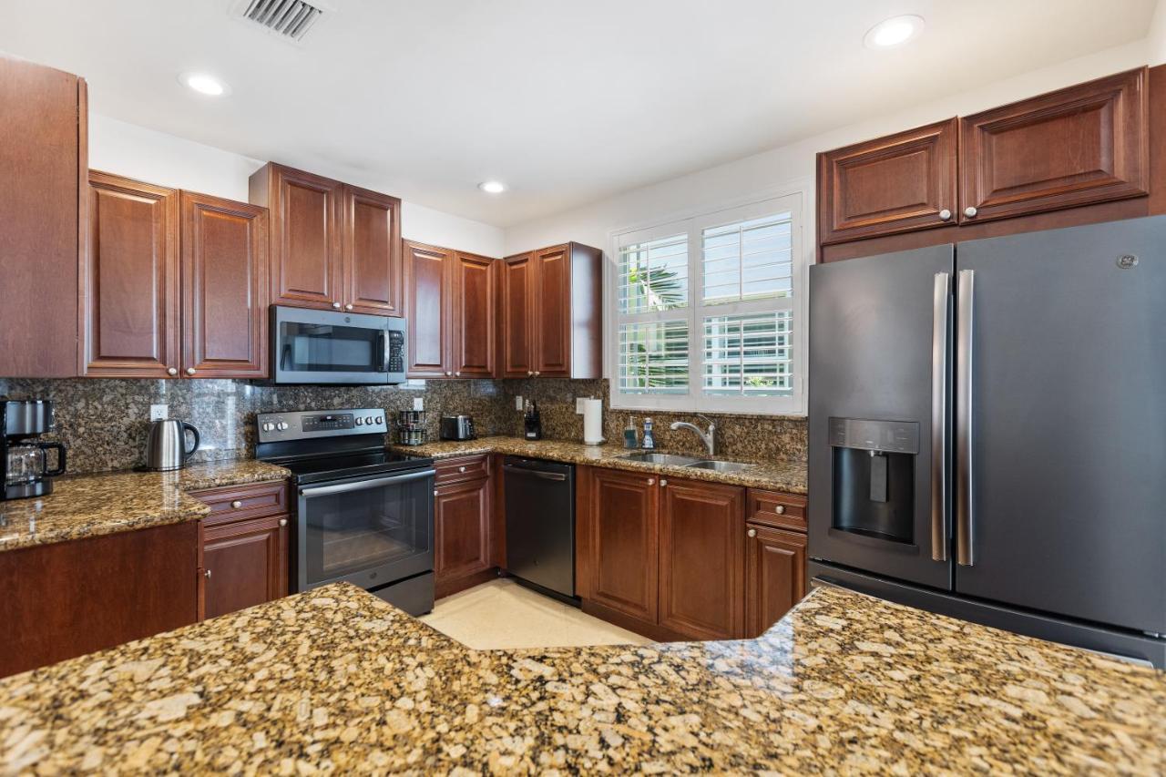 Luxury Spanish Villa 4 Bedroom 4 Bathroom Pool Sunny Isles Норт Маями Бийч Екстериор снимка