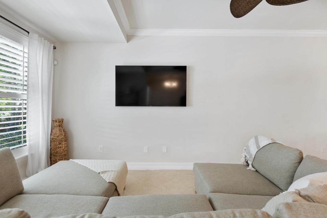 Luxury Spanish Villa 4 Bedroom 4 Bathroom Pool Sunny Isles Норт Маями Бийч Екстериор снимка